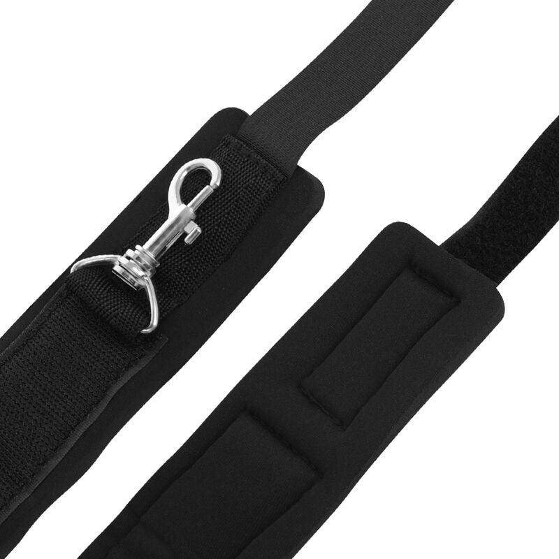 Puños de puerta bondage