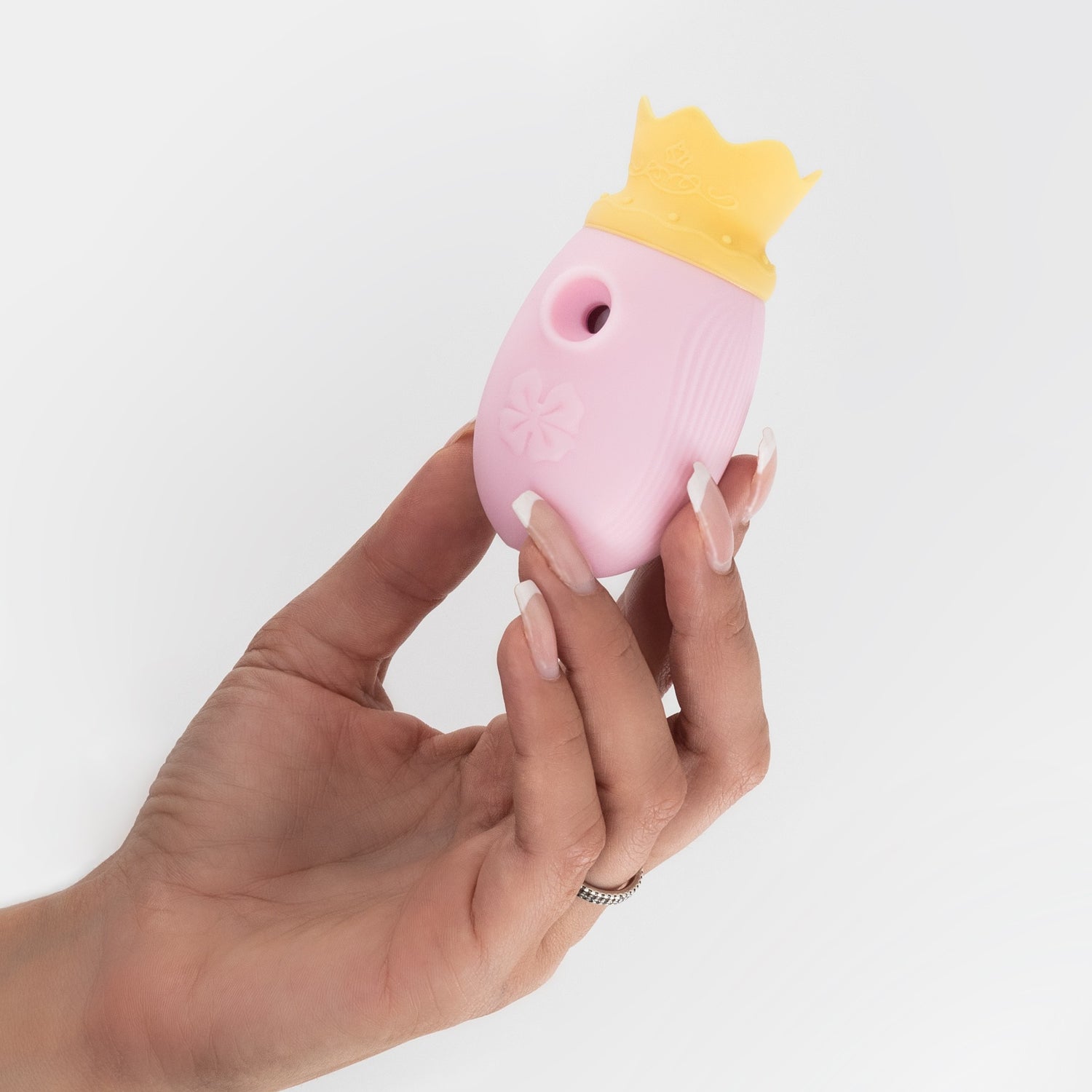 Pequeño rey chupador de clítoris